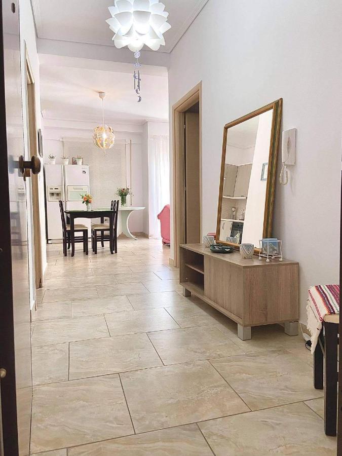 Iraa'S Apartment Sarande Exterior photo